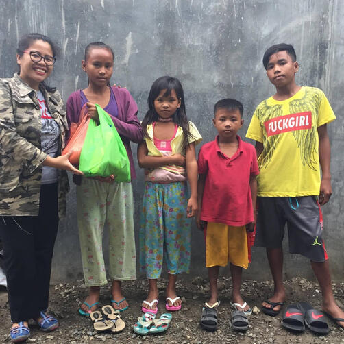 Gift giving in Balingog East, Guimba, Nueva Ecija. Gift giving in Balingog East, Guimba, Nueva Ecija.